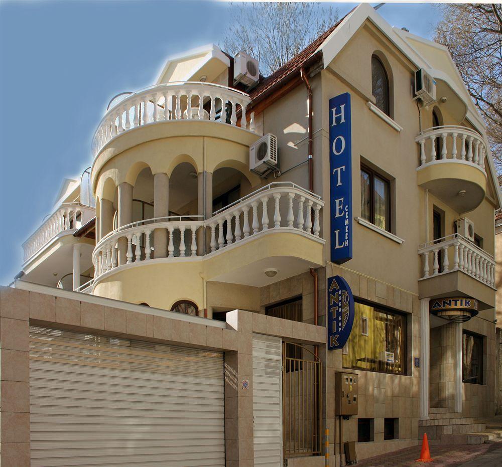 Antik Hotel Varna Exterior foto